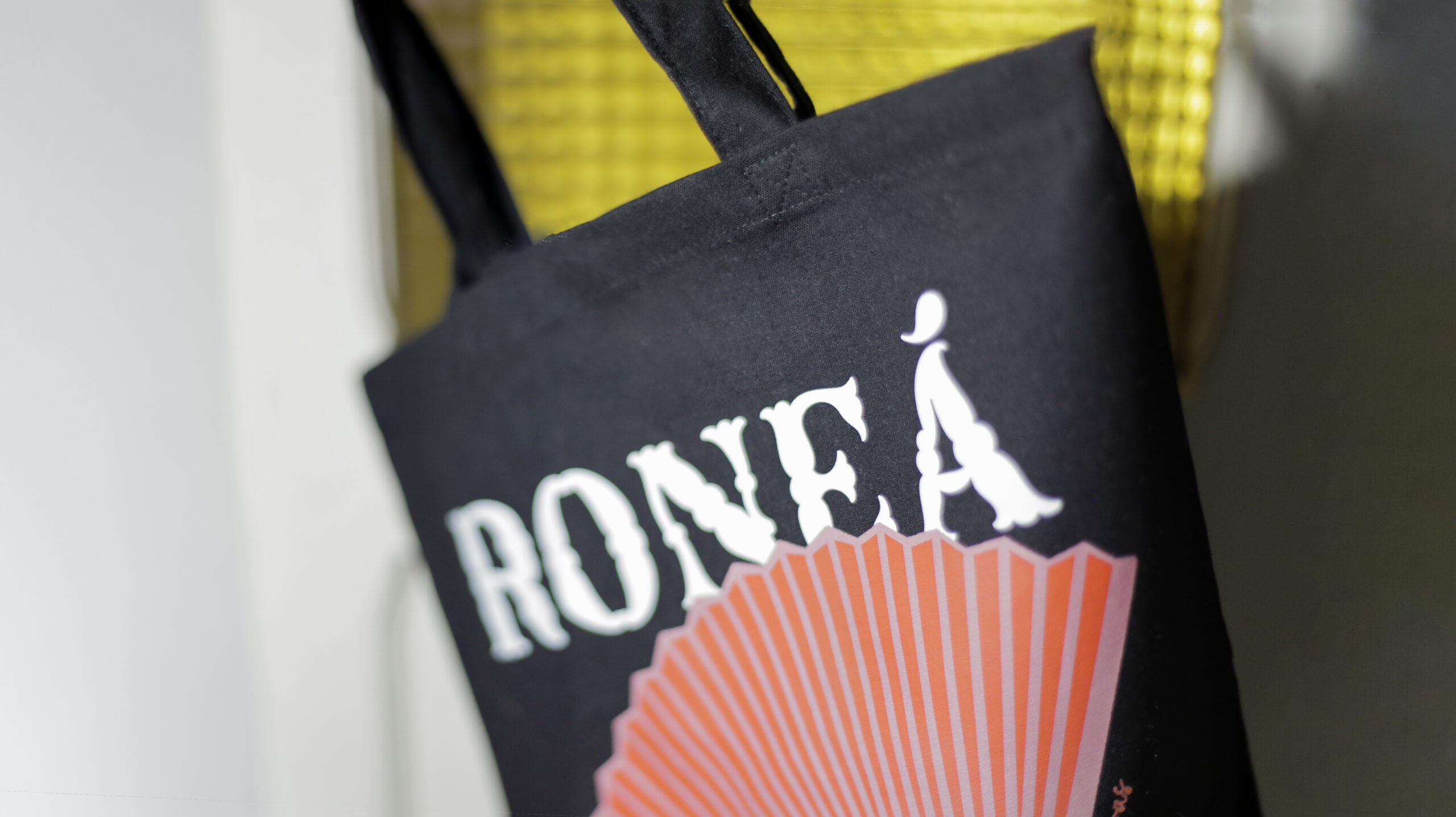 Talega negra Roneá 2